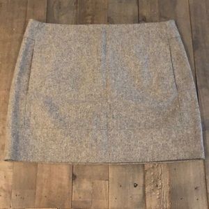 J CREW Felt-Wool Bistro Mini Skirt Size 6 Grey